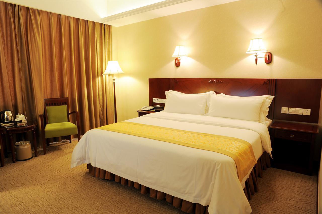 Vienna Hotel Shanghai Fengxian South Bridge Jinhai Road Bagian luar foto