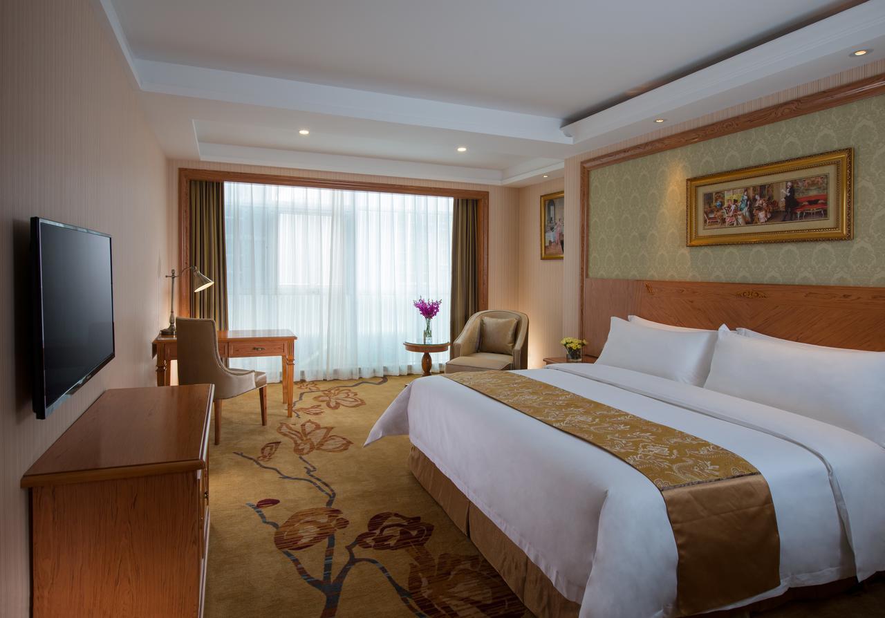 Vienna Hotel Shanghai Fengxian South Bridge Jinhai Road Bagian luar foto